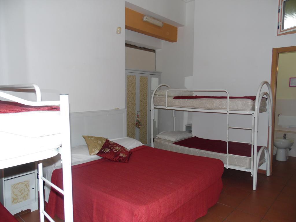 Agora Hostel Pompei Luaran gambar