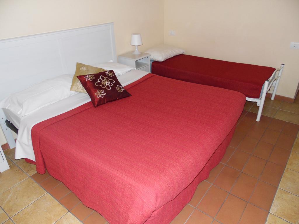 Agora Hostel Pompei Luaran gambar